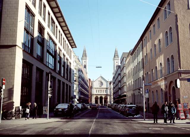 Schwindstraße 15